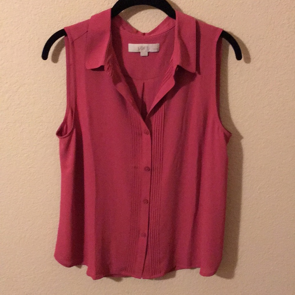 Loft Pink Sleeveless Buttoned Blouse